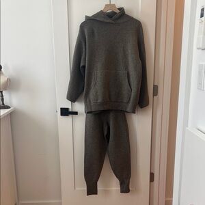 Women’s Brown Sweater Set